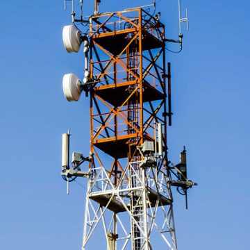 Microwave telecom steel tower