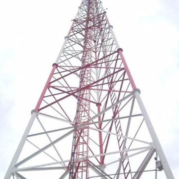 Triangular lattice steel tower